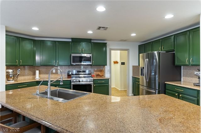 10570 Cranbrook Cross Street, Las Vegas, NV 89179