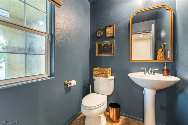 10570 Cranbrook Cross Street, Las Vegas, NV 89179