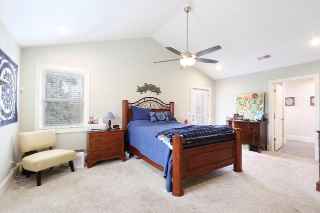 4780 Meadow VIEW E, Brookfield, WI 53005
