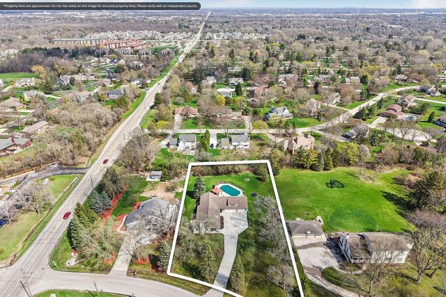 4780 Meadow VIEW E, Brookfield, WI 53005