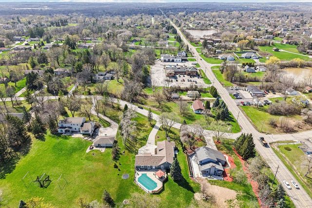 4780 Meadow VIEW E, Brookfield, WI 53005