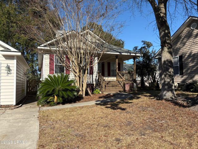 2 Hornsborough Court, Beaufort, SC 29902