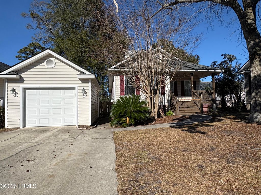 2 Hornsborough Court, Beaufort, SC 29902