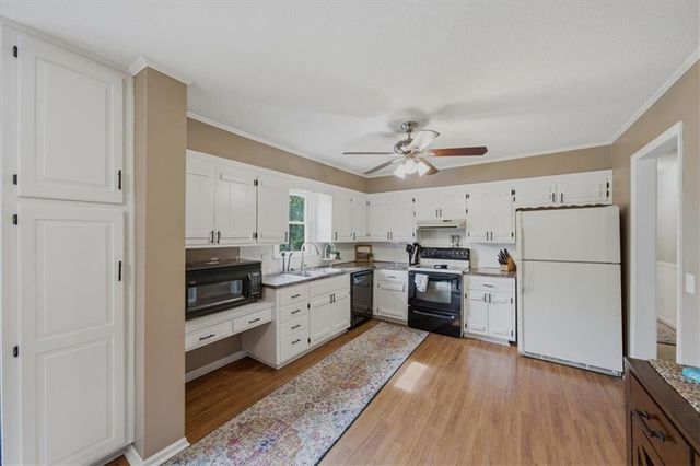 5503 Perry Avenue, Merriam, KS 66203