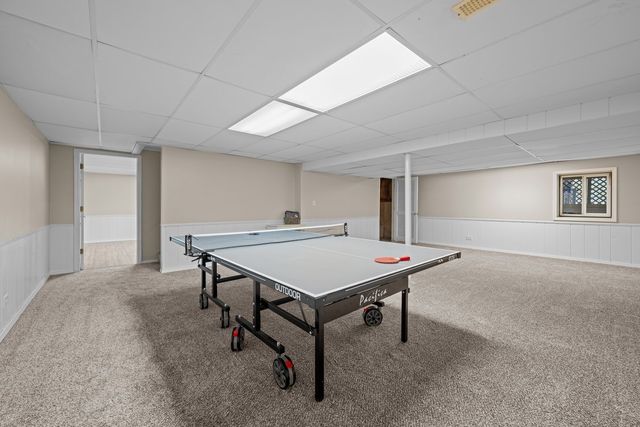 1002 Shimer Court, Naperville, IL 60565