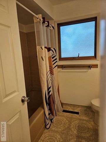 1159 Corinne Avenue, Idaho Falls, ID 83402