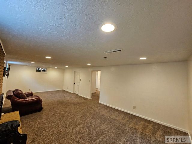 1159 Corinne Avenue, Idaho Falls, ID 83402