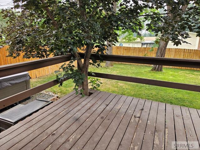 1159 Corinne Avenue, Idaho Falls, ID 83402