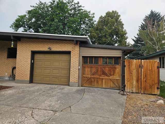 1159 Corinne Avenue, Idaho Falls, ID 83402