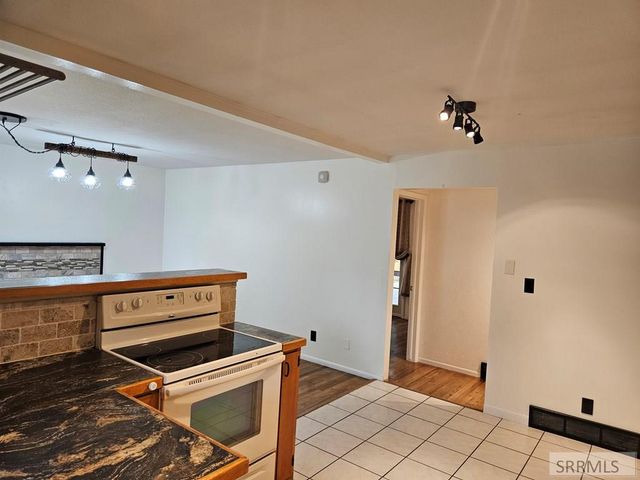 1159 Corinne Avenue, Idaho Falls, ID 83402