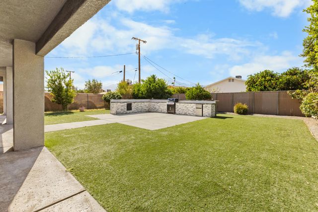 15041 Via Quedo, Desert Hot Springs, CA 92240