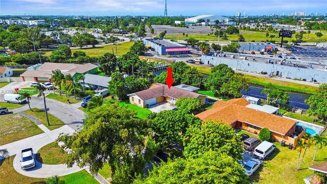 1831 Hiltonia Circle, West Palm Beach, FL 33407