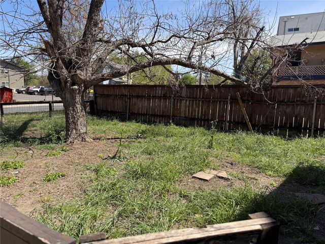 507 Swanee DR B, Austin, TX 78752