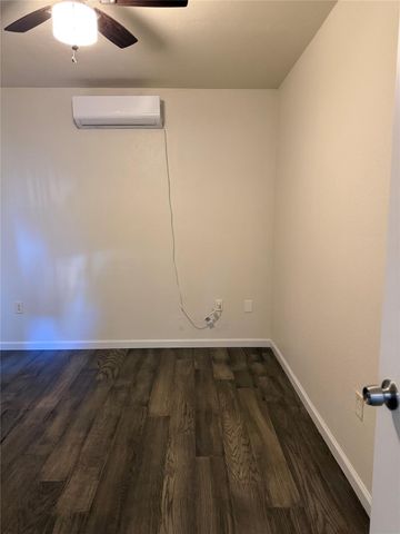 507 Swanee DR B, Austin, TX 78752