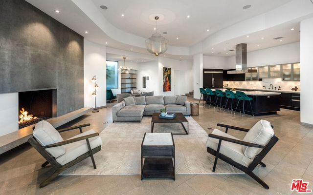 9305 Nightingale Drive, West Hollywood, CA 90069