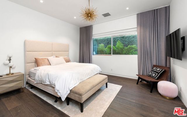 9305 Nightingale Drive, West Hollywood, CA 90069