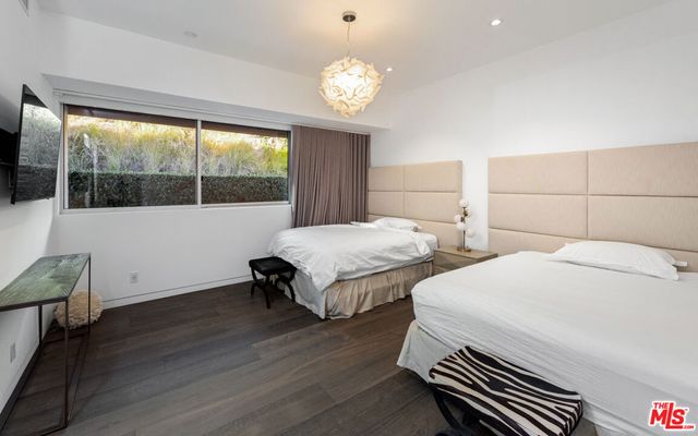 9305 Nightingale Drive, West Hollywood, CA 90069
