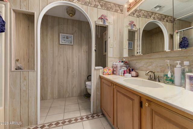 8231 E CACTUS Drive, Mesa, AZ 85208