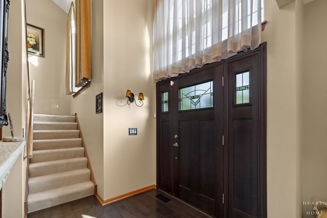 624 Lorree Lane, Lake In The Hills, IL 60156