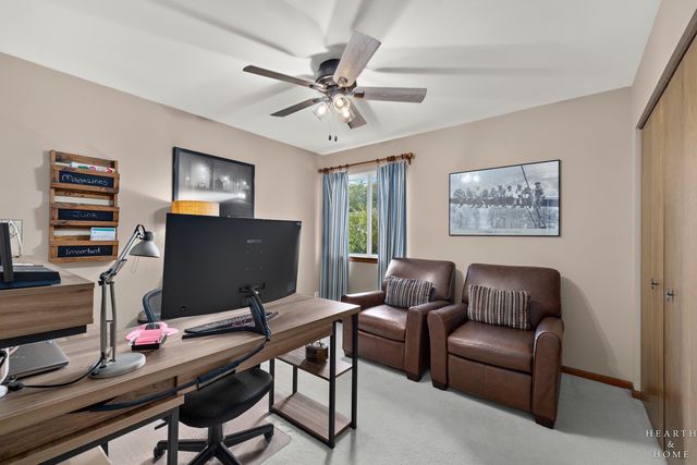 624 Lorree Lane, Lake In The Hills, IL 60156