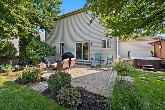 624 Lorree Lane, Lake In The Hills, IL 60156