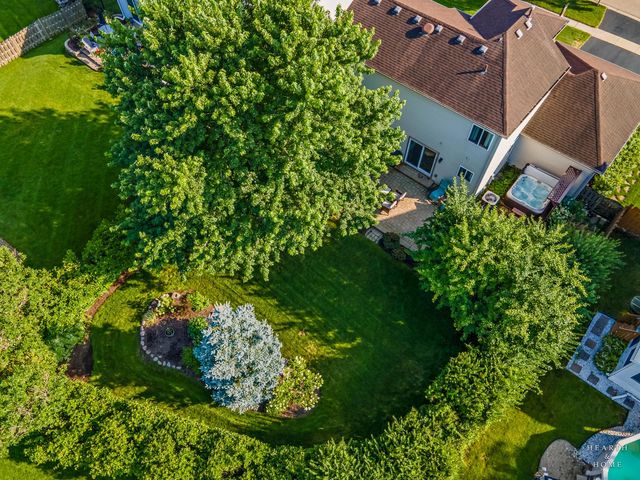 624 Lorree Lane, Lake In The Hills, IL 60156