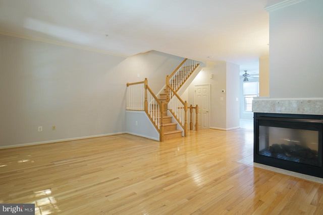 9423 FIELDS RD, Gaithersburg, MD 20878