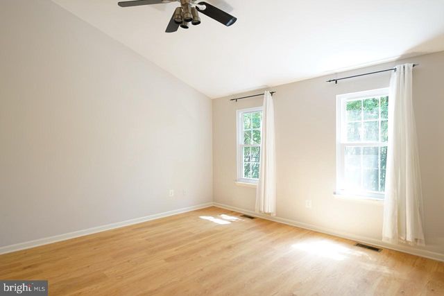 9423 FIELDS RD, Gaithersburg, MD 20878