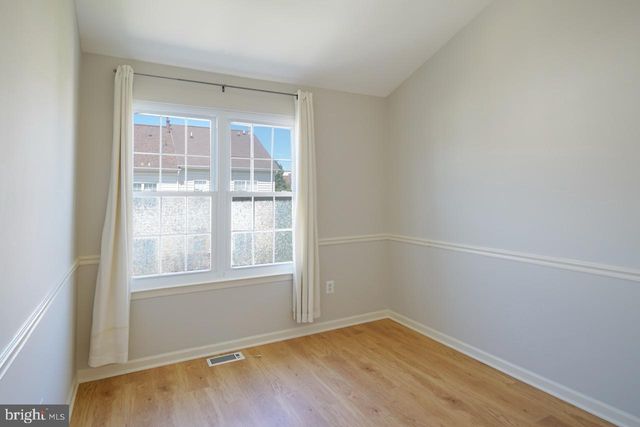 9423 FIELDS RD, Gaithersburg, MD 20878
