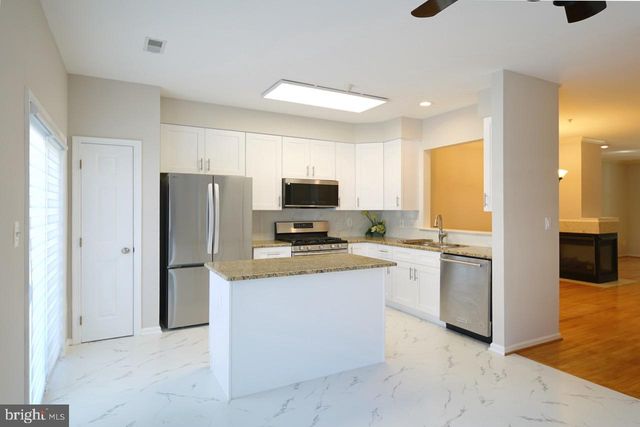9423 FIELDS RD, Gaithersburg, MD 20878