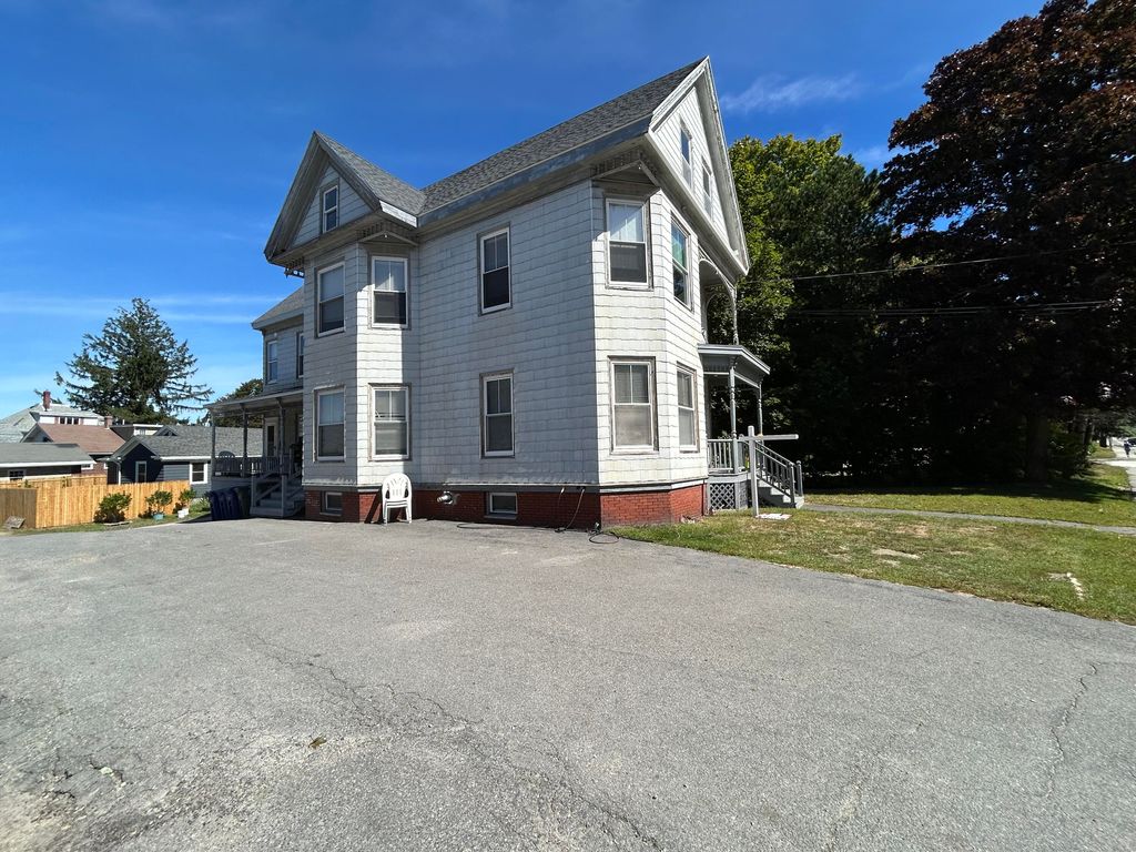 383 Main Street, Westbrook, ME 04092 — exterior