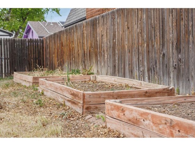 4409 S Pearl St, Englewood, CO 80113