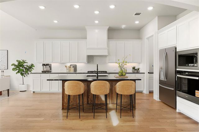 10020 Cresent Drive, Providence Village, TX 76227
