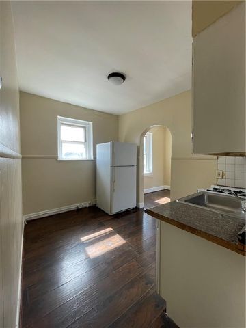 501 North Front Street 2B, Allentown City, PA 18102