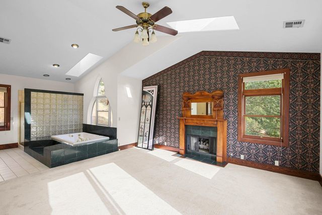 520 Glenview Drive, Ashland, OR 97520