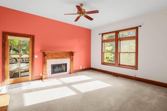 520 Glenview Drive, Ashland, OR 97520