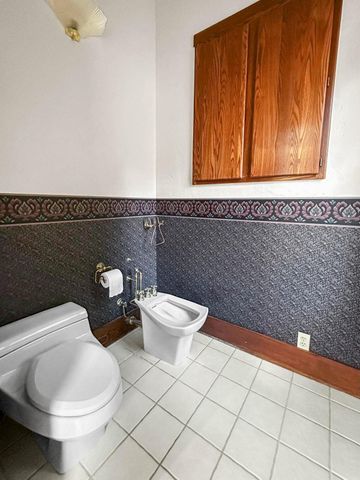 520 Glenview Drive, Ashland, OR 97520