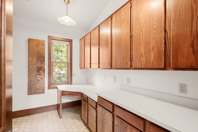 520 Glenview Drive, Ashland, OR 97520