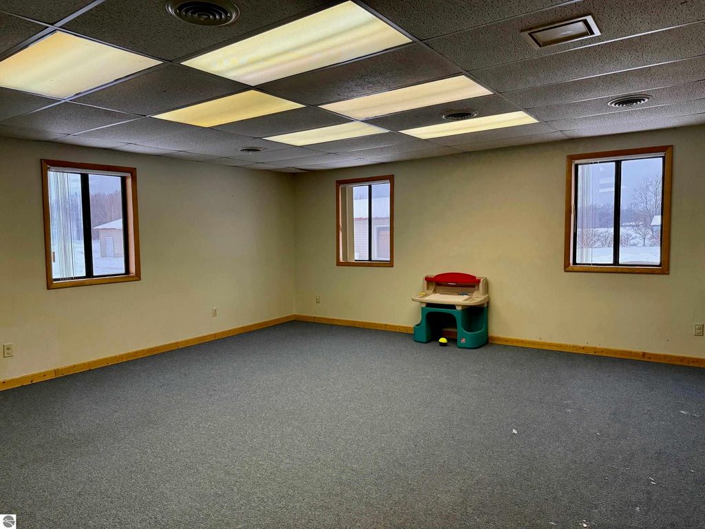 Image 15 of property listing at 1800 E M-55, Cadillac, MI 49601