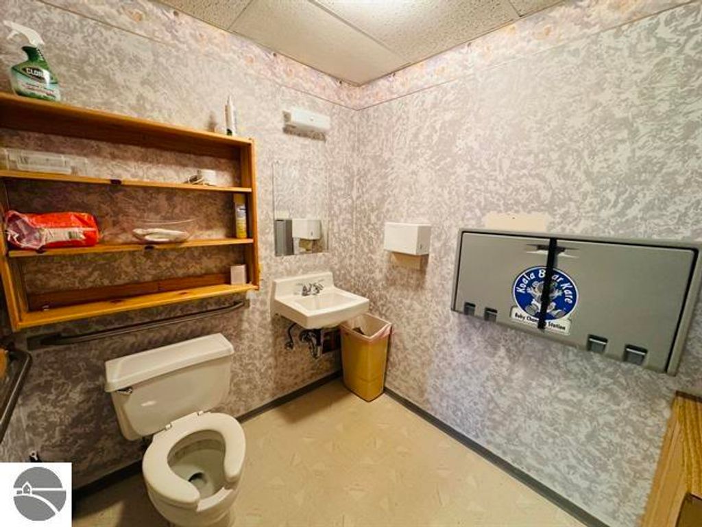 Image 22 of property listing at 1800 E M-55, Cadillac, MI 49601