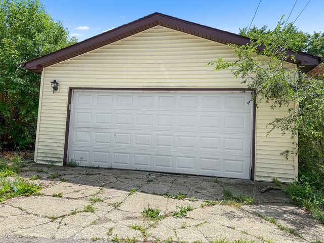 2906 Hillside Court, Rockford, IL 61108