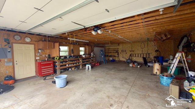 3783 Yargerville Road, La Salle, MI 48145