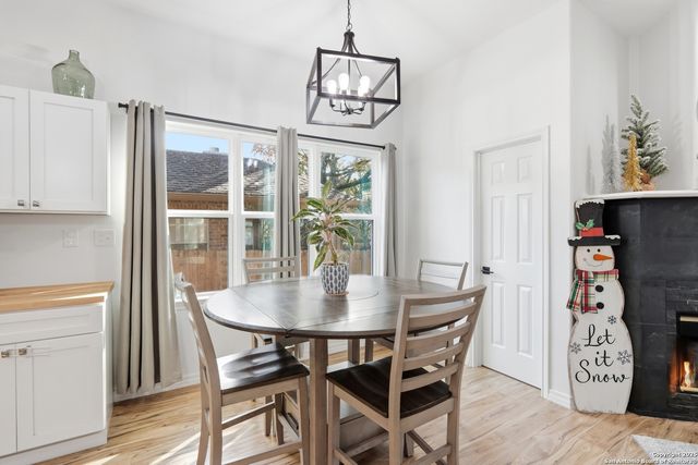 6438 Amber Oak, San Antonio, TX 78249