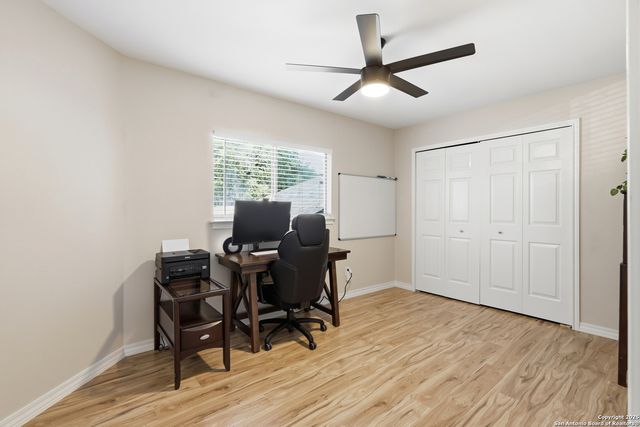 6438 Amber Oak, San Antonio, TX 78249