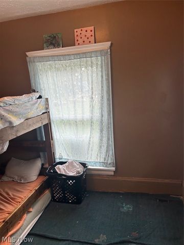 5 Water Street, Elyria, OH 44035
