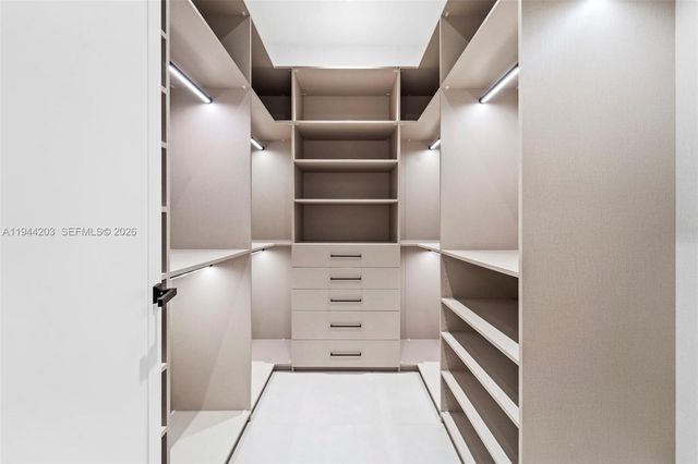 685 NE 81 St, Miami, FL 33138