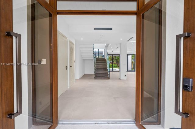 685 NE 81 St, Miami, FL 33138