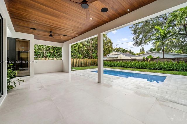 685 NE 81 St, Miami, FL 33138