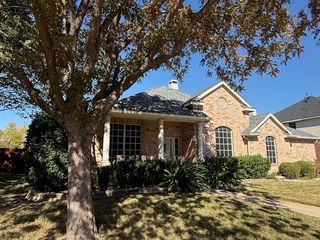 5812 Copper Canyon Drive, The Colony, TX 75056
