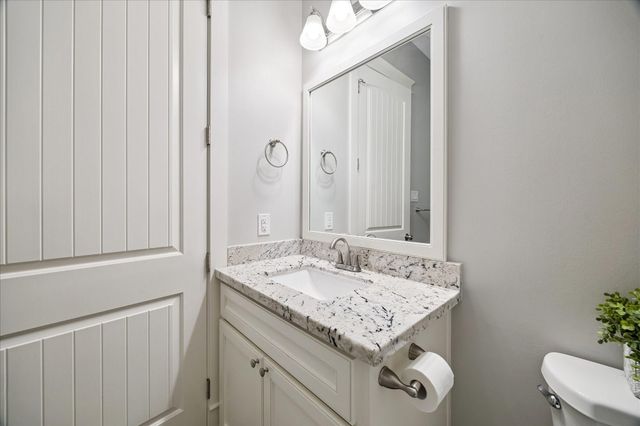 1211 Cheshire Lane, Houston, TX 77018